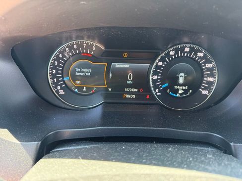 Used 2017 Ford Explorer Platinum image 31