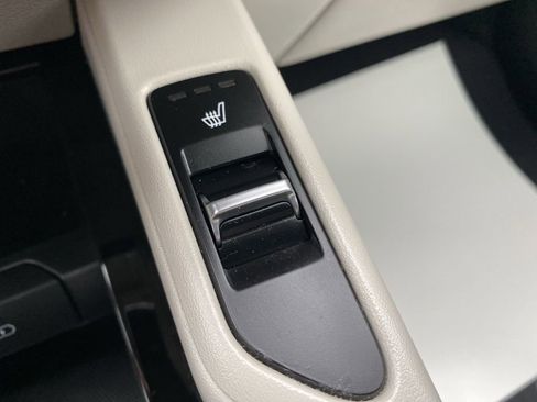 Used 2021 Kia Telluride S image 39