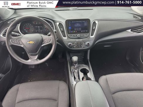 Used 2024 Chevrolet Malibu LT image 13
