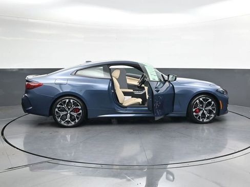 New 2026 BMW 430i xDrive 430i xDrive w/ M Sport Package image 35