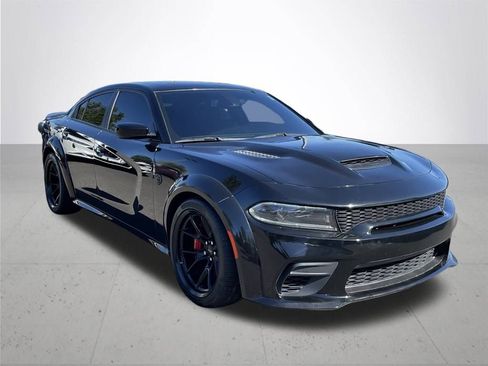 Used 2022 Dodge Charger SRT Hellcat image 4