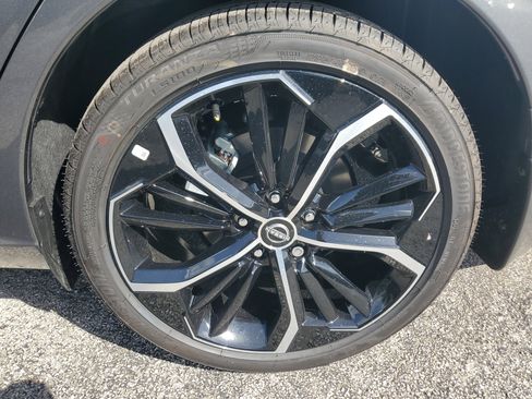 New 2025 Nissan Altima 2.5 SR image 8