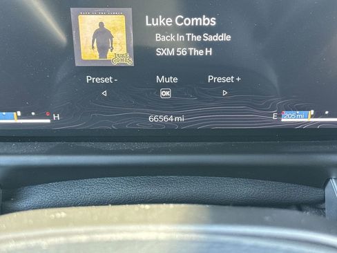 Used 2024 Jeep Wagoneer Series II w/ Flexible Seating Group image 20