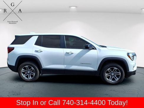 Used 2026 GMC Terrain Elevation AWD/4WD image 2
