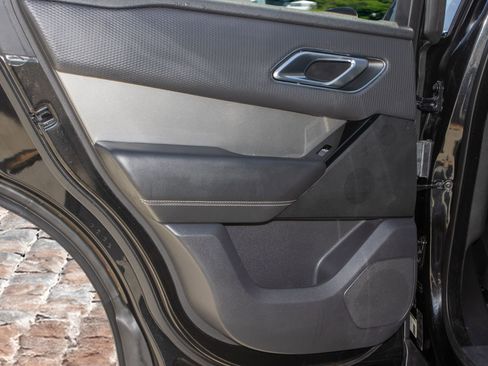 Used 2021 Land Rover Range Rover Velar S image 8