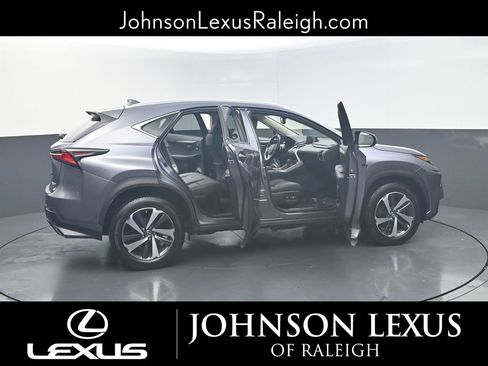 Used 2018 Lexus NX 300 FWD image 25