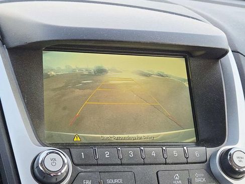 Used 2016 Chevrolet Equinox LS image 9