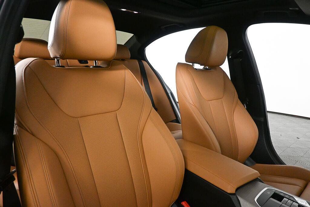 Used 2025 BMW 330i Sedan RWD image 30