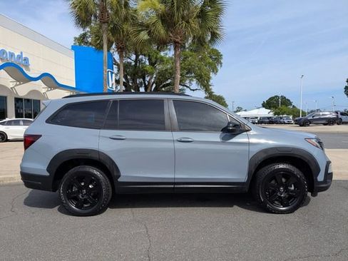 Certified 2022 Honda Pilot TrailSport image 7