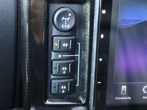 Used 2006 HUMMER H2 w/ Limited Edition H2 image 25