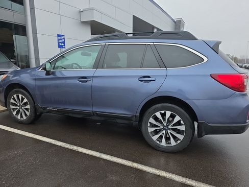 Used 2015 Subaru Outback 3.6R Limited image 7