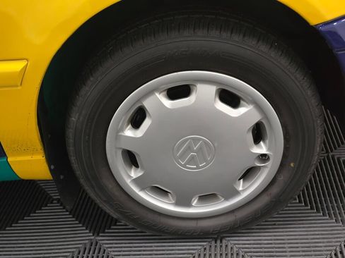 Used 1996 Volkswagen Golf GL FWD image 69