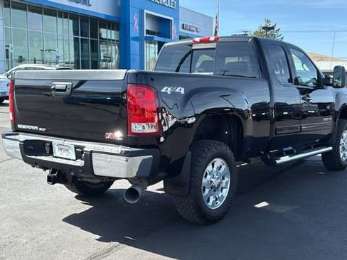 Used 2013 GMC Sierra 2500 SLT w/ SLT Convenience Package image 3