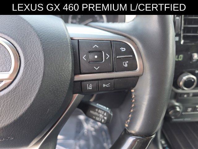 Used 2023 Lexus GX 460 Premium w/ Accessory Package AWD/4WD image 30