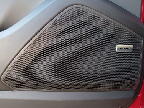 Certified 2025 Porsche Cayenne S image 15