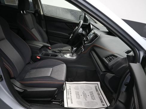 Used 2023 Subaru Crosstrek 2.0i Premium image 8