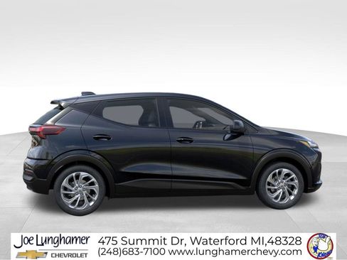 New 2027 Chevrolet Bolt LT image 5