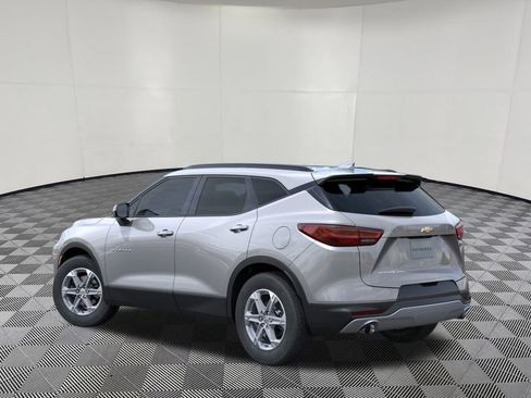 New 2026 Chevrolet Blazer LT image 3
