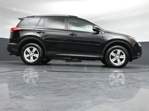 Used 2014 Toyota RAV4 XLE FWD image 36