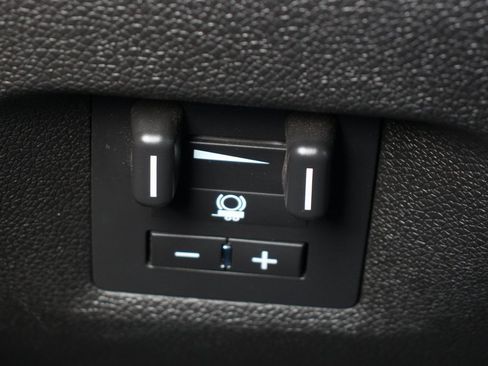 Used 2011 GMC Sierra 2500 Denali image 21