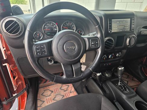 Used 2014 Jeep Wrangler Sport AWD/4WD image 30