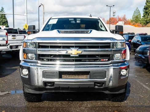 Used 2018 Chevrolet Silverado 2500 LT w/ LT Fleet Convenience Package image 2