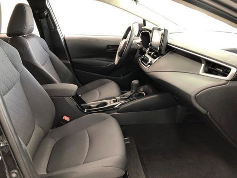 Certified 2022 Toyota Corolla LE FWD image 41