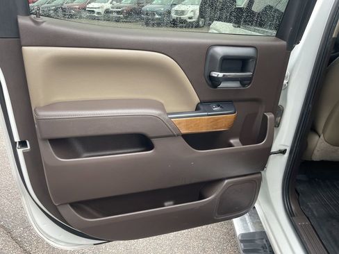 Used 2015 Chevrolet Silverado 1500 LTZ image 19