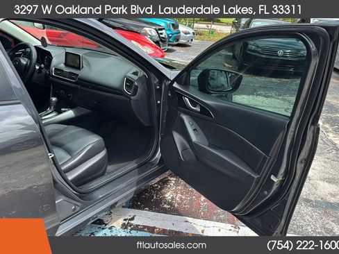 Used 2016 MAZDA MAZDA3 i Sport image 36