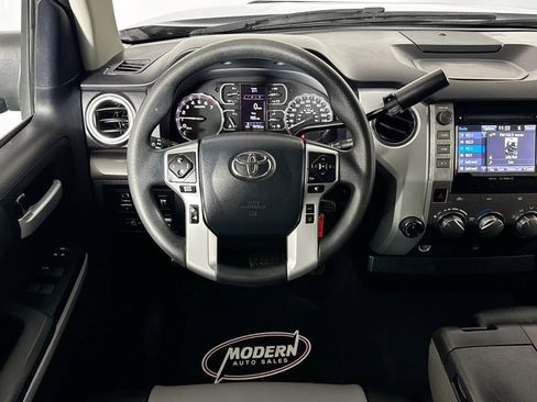 Used 2018 Toyota Tundra SR5 w/ TRD Off Road Package image 19