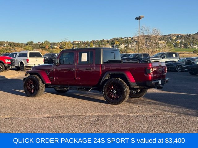 Used 2022 Jeep Gladiator Sport AWD/4WD image 3