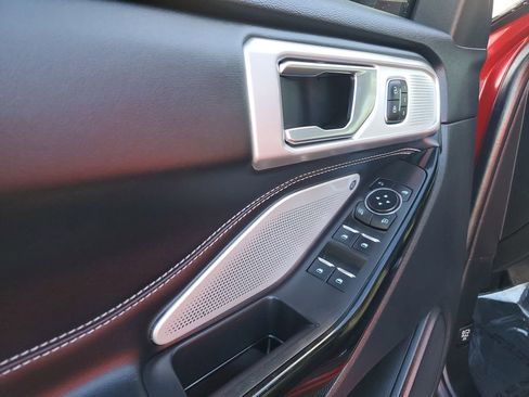 Used 2024 Ford Explorer ST w/ Equipment Group 401A image 7