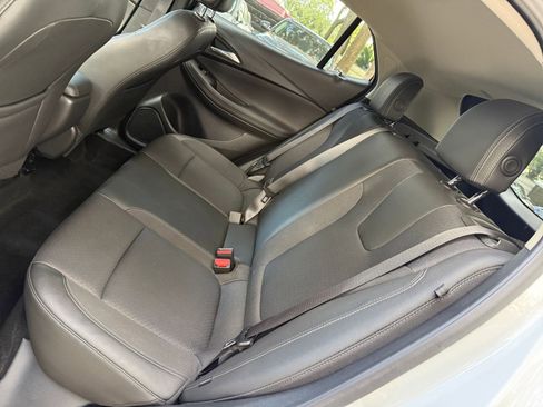 Used 2025 Buick Encore GX Preferred image 20