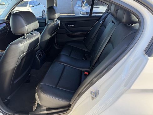 Used 2011 BMW 328i Sedan RWD image 19