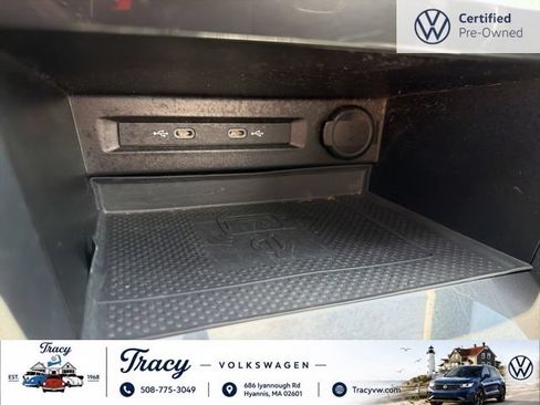 Used 2022 Volkswagen Tiguan SEL R-Line AWD/4WD image 18