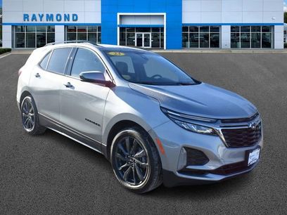 Certified 2023 Chevrolet Equinox RS w/ LPO, Floor Liner Package