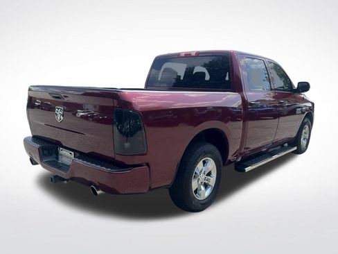 Used 2018 RAM 1500 Express w/ Express Value Package RWD image 5
