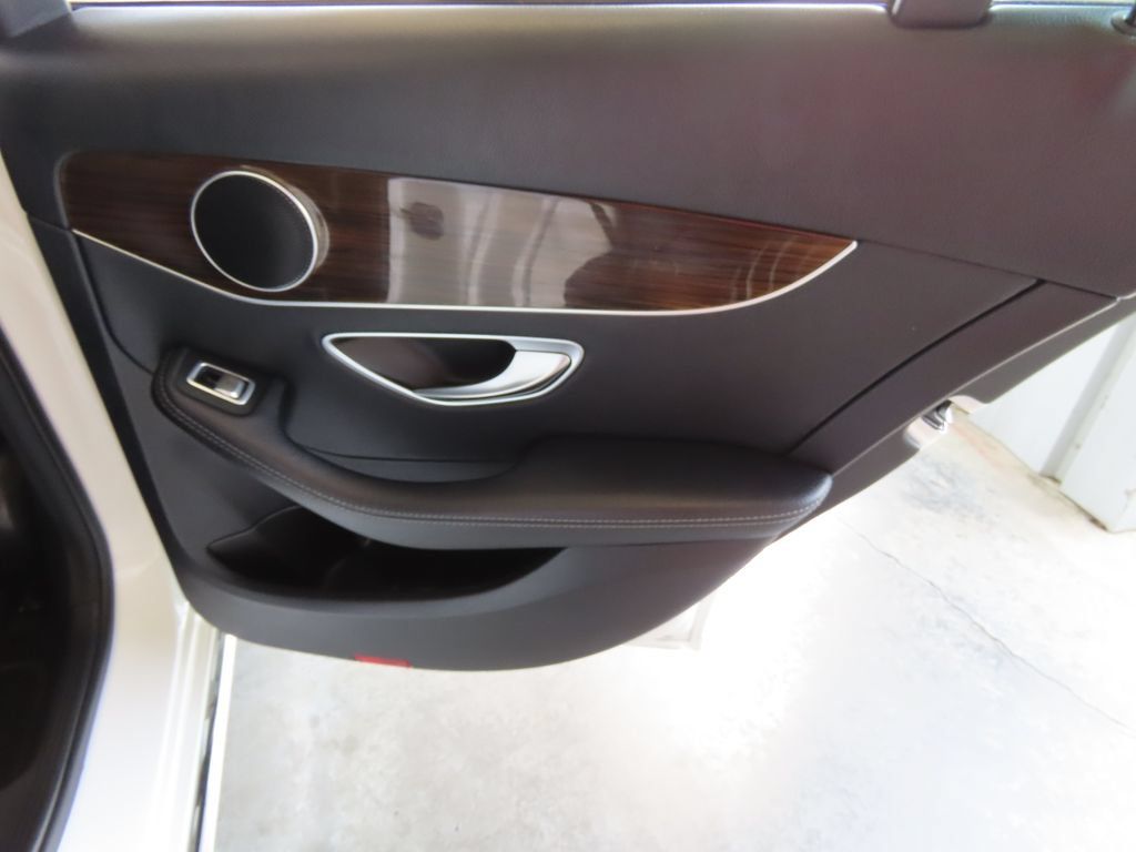 Used 2019 Mercedes-Benz C 300 4MATIC Sedan w/ Premium Package image 31