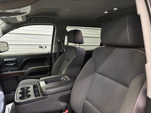 Used 2017 GMC Sierra 1500 SLE image 11