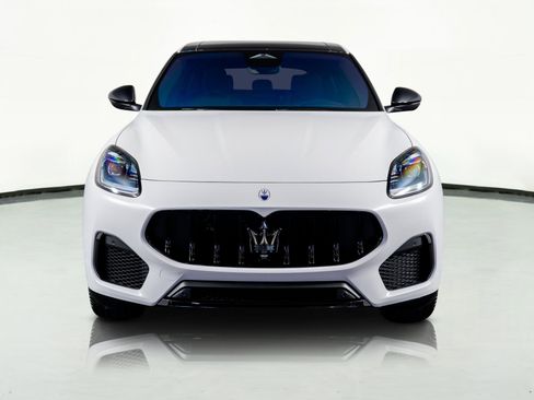 Used 2025 Maserati Grecale Modena image 22