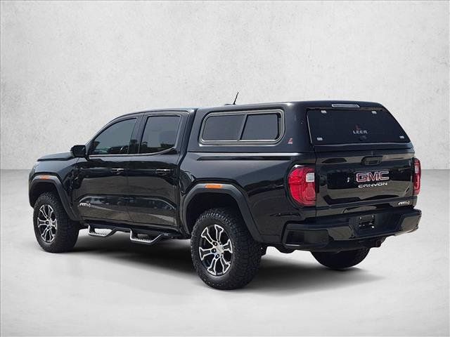 Used 2023 GMC Canyon AT4 w/ AT4 Premium Package AWD/4WD image 7