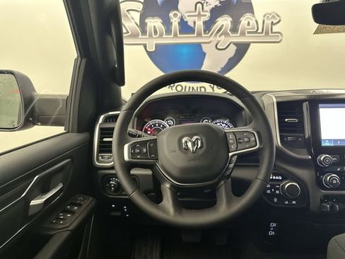 New 2026 RAM 1500 Big Horn AWD/4WD image 13