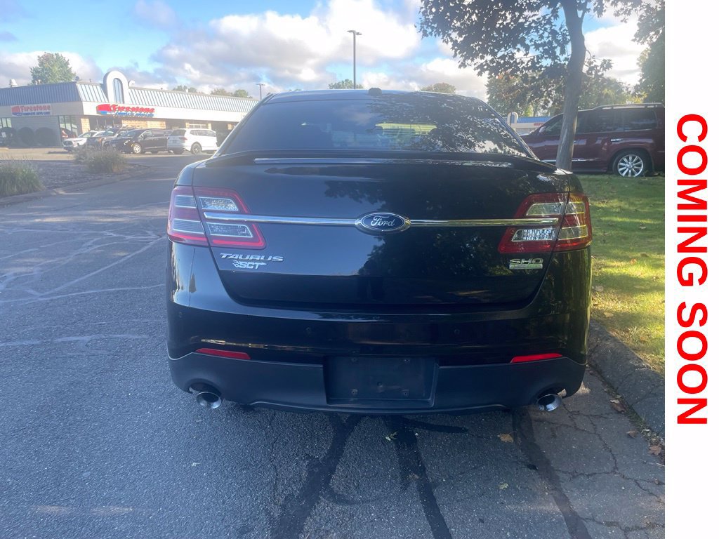 Used 2013 Ford Taurus SHO AWD/4WD image 8