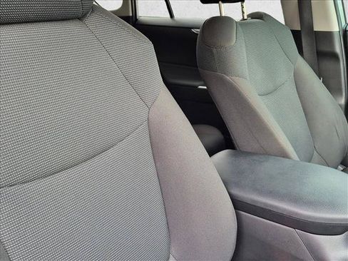 Used 2025 Toyota RAV4 LE FWD image 20