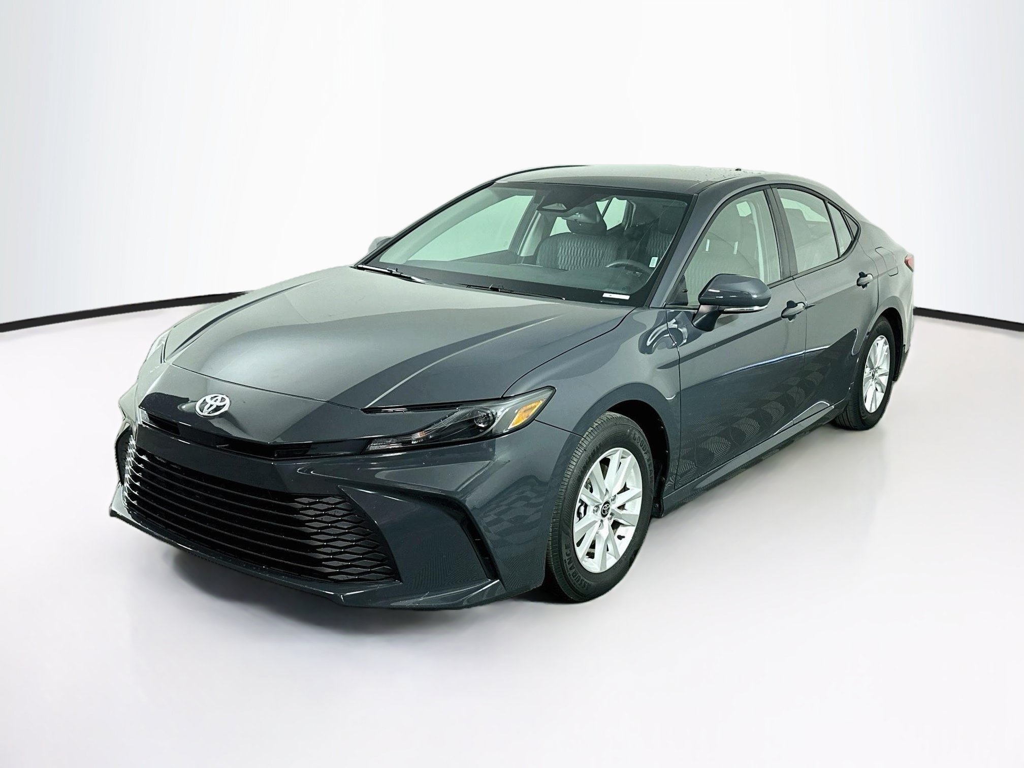 Used 2026 Toyota Camry LE FWD image 3