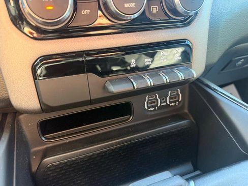 Used 2021 RAM 1500 Big Horn w/ Built-to-serve Edition AWD/4WD image 24