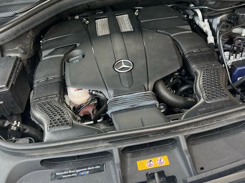 Used 2019 Mercedes-Benz GLS 450 4MATIC w/ Premium 1 Package image 26