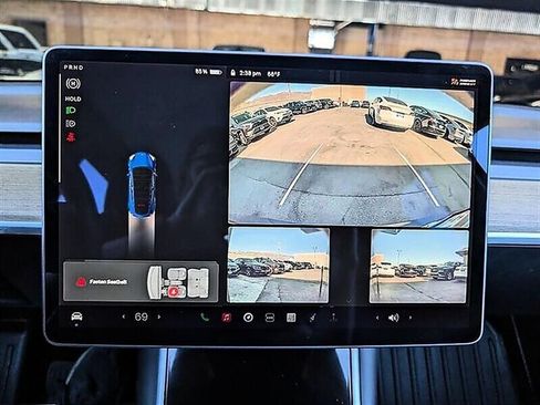 Used 2021 Tesla Model Y Long Range AWD/4WD image 23
