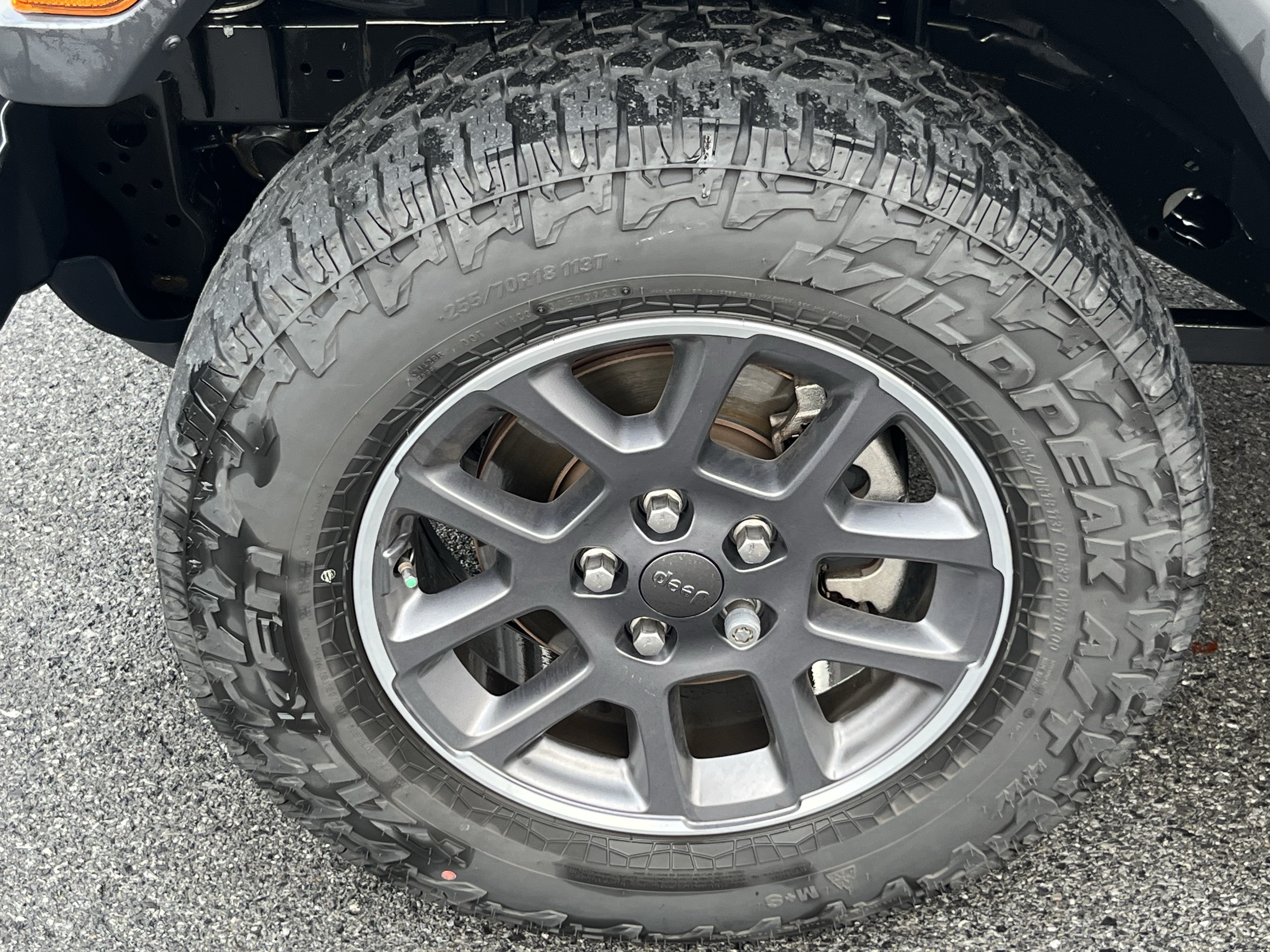 Used 2020 Jeep Gladiator Sport AWD/4WD image 13