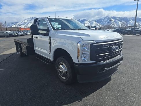 Used 2024 Ford F350 XL AWD/4WD image 3